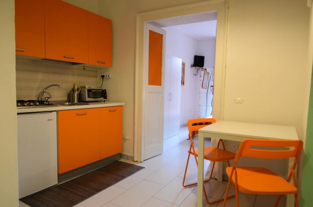 Shine Apartment Naples Chambre photo
