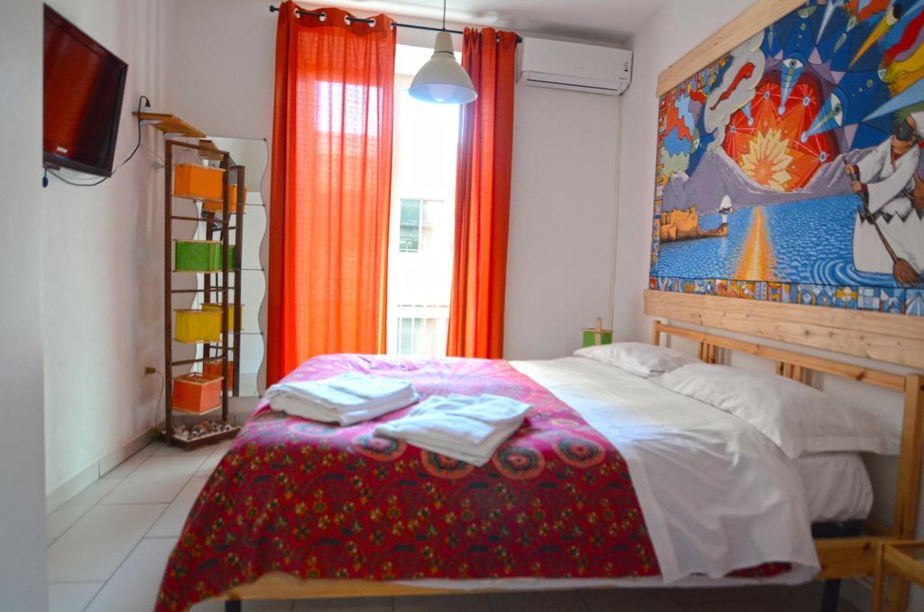 Shine Apartment Naples Extérieur photo